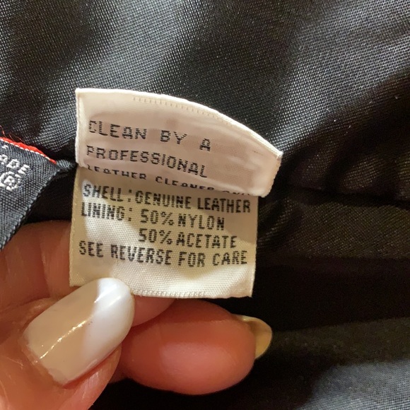 Leather jacket - Picture 8 of 10